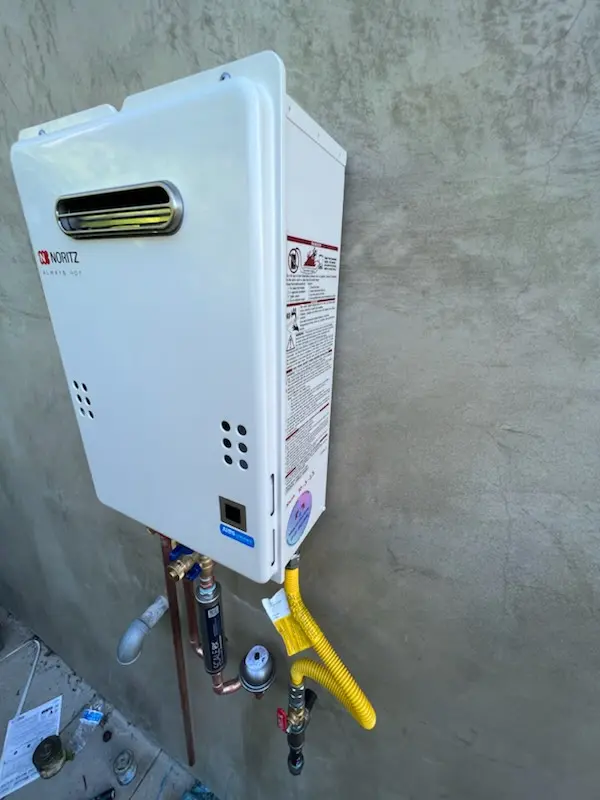 Tankless water heater installation for Libertyville homes